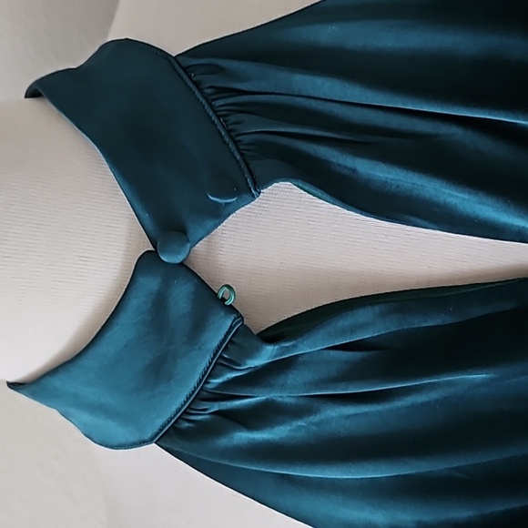 Express Satin Halter Slit Midi Green Cocktail Dress - Picture 5 of 8